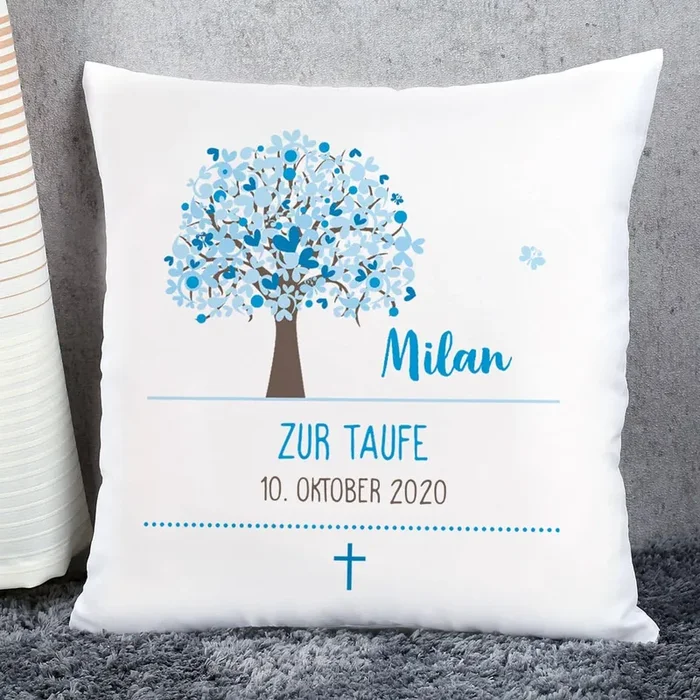 Kissen zur Taufe mit Lebensbaum in blau, Name, Datum und Wunschtext