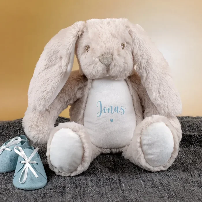Kuscheltier Hase mit Herzmotiv | Personalisiert mit Name & Datum zur Geburt & Taufe | Farbauswahl