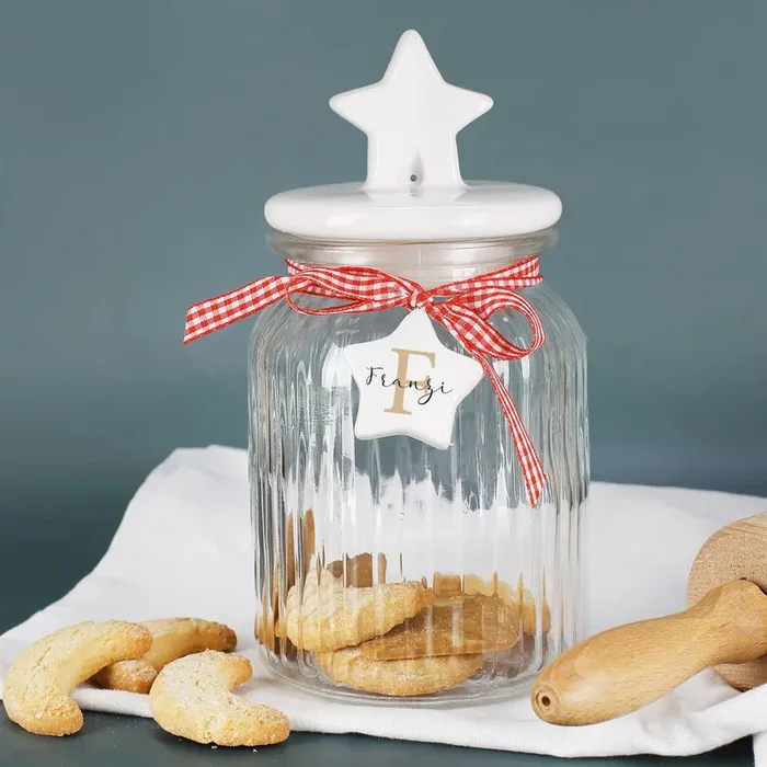 Weihnachtliche Plätzchendose mit Namensaufdruck in zwei verschiedenen Größen
